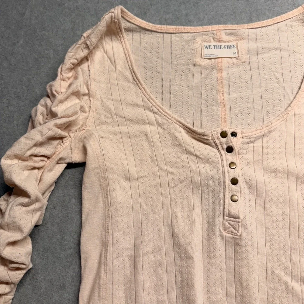 We The Free Free People Henley Top Peach Pointelle Ruched Sleeve Cotton Medium